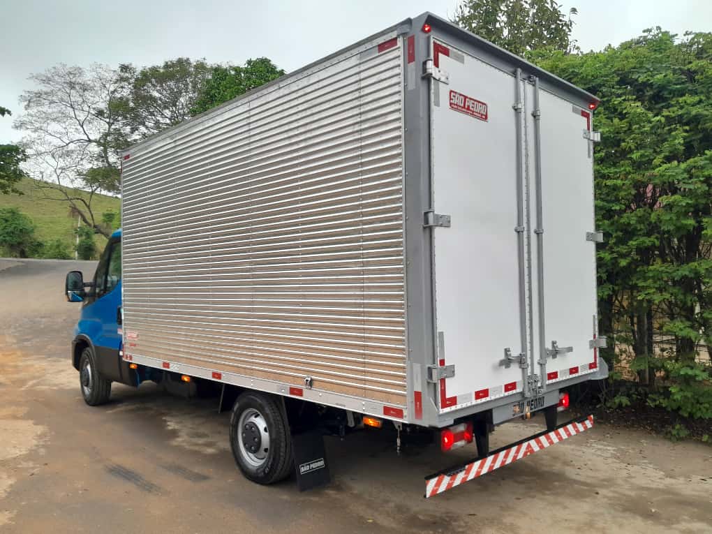 bau sobrechassis (7)